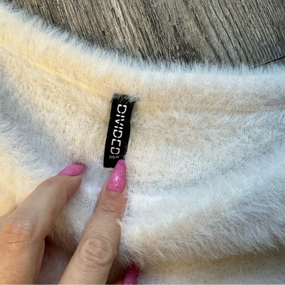 White fuzzy off shoulder sweater - Picture 3 of 4